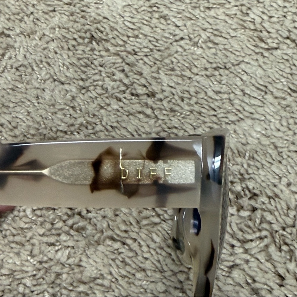 Diff Eyewear Tortoise Shell Sunglasses, Bella Ii - image 4